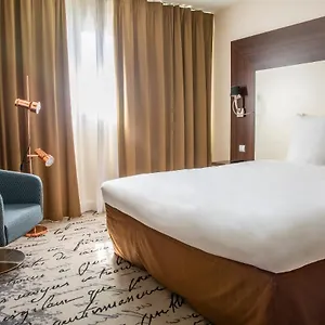 Mercure Paris Porte D'orleans Hotel